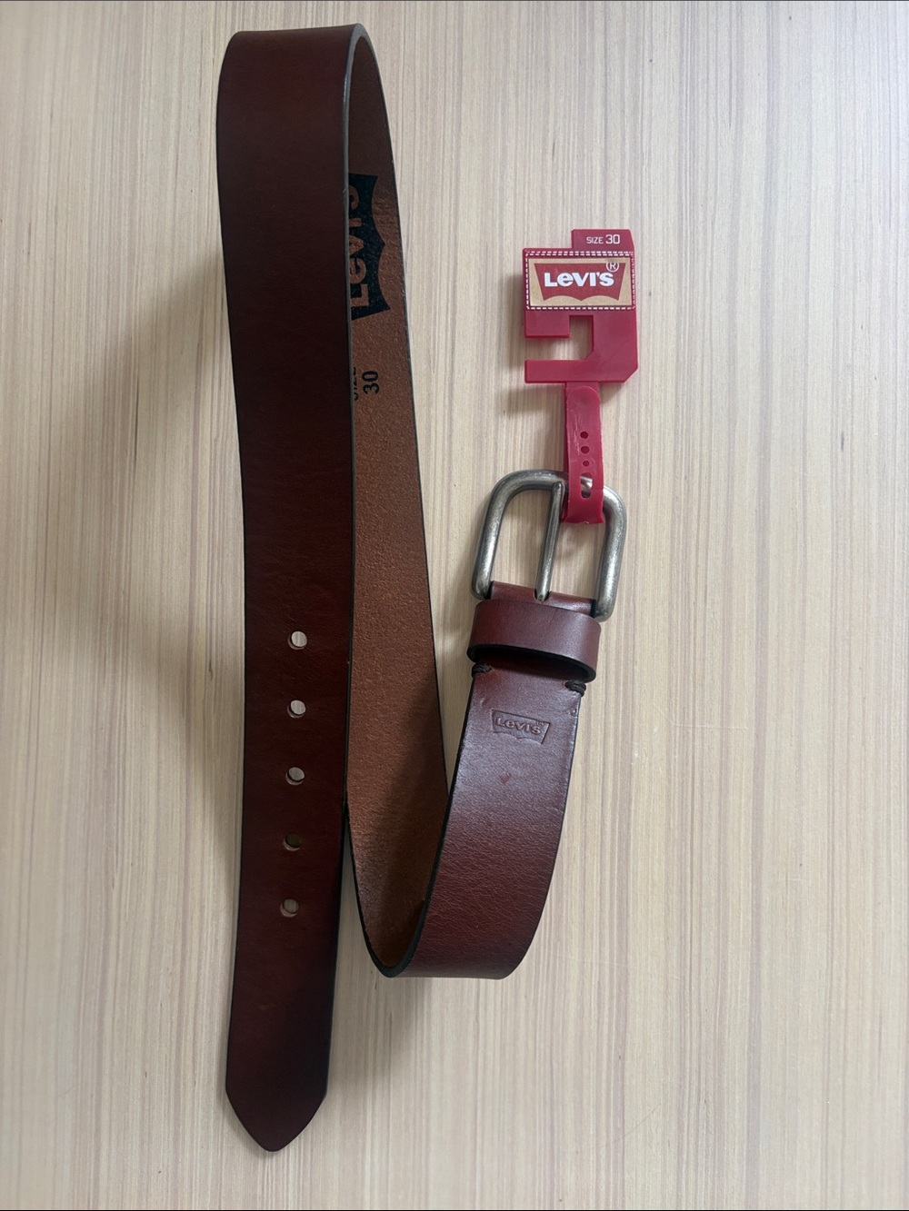 Levi's Men's Dark Brown Leather Belt with Metal Buckle size 30